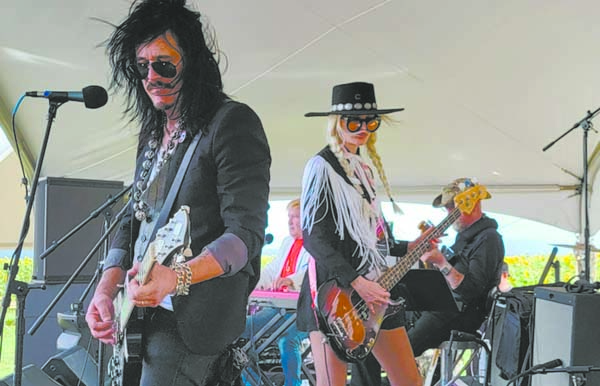 The 2024 Sunflower Farm Music Festival rocks Maui